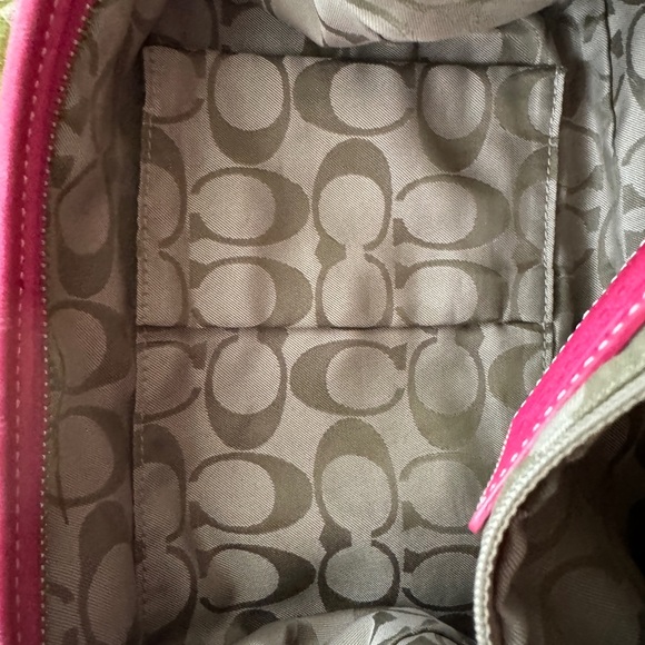 Coach Pebbled Leather K04S-4292 Pink Hobo Shoulder Bag - Picture 6 of 6